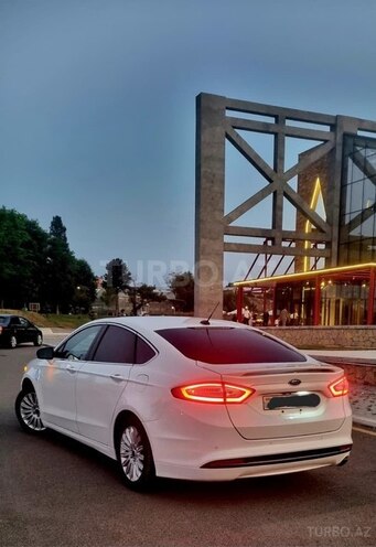 Ford Fusion (North America) 2015, 234,836 km - 2.0 l - Gəncə