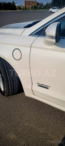 Ford Fusion (North America) 2015, 234,836 km - 2.0 l - Gəncə