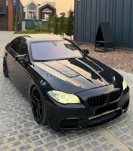 BMW 535 2012, 266,000 km - 3.0 л - Bakı