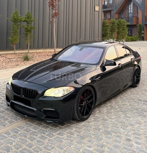 BMW 535 2012, 266,000 km - 3.0 л - Bakı