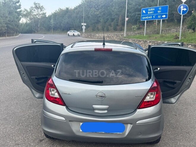 Opel Corsa 2010, 283,000 km - 1.3 l - Qusar