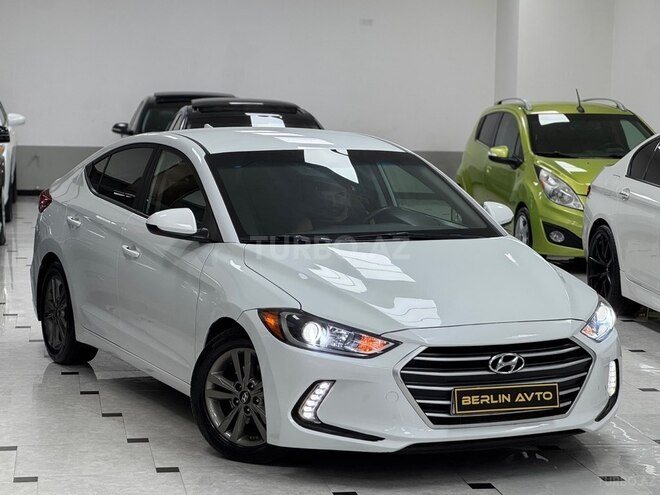Hyundai Elantra 2017, 217,000 km - 2.0 l - Bakı
