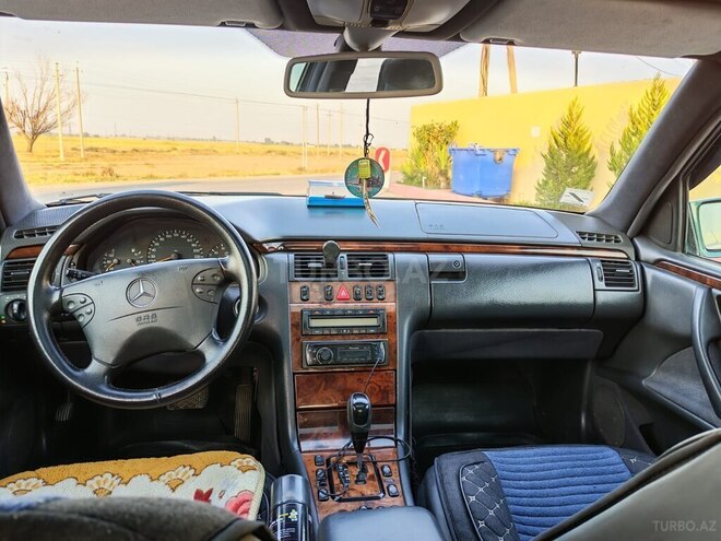 Mercedes E 240 2000, 230,000 km - 2.4 l - Dəliməmmədli