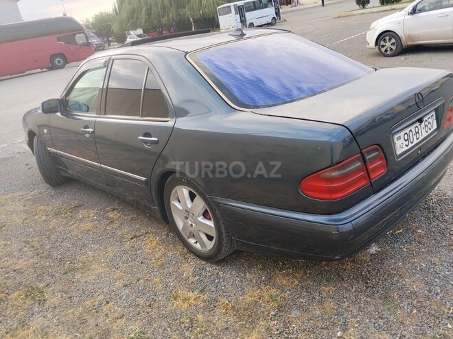 Mercedes E 230 1997, 330,000 km - 2.3 l - Mingəçevir