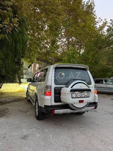 Mitsubishi Pajero 2008, 202,500 km - 3.0 l - Bakı