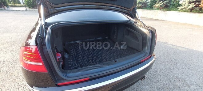Audi A8 2008, 500,000 km - 3.0 l - Astara