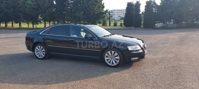 Audi A8 2008, 500,000 km - 3.0 l - Astara