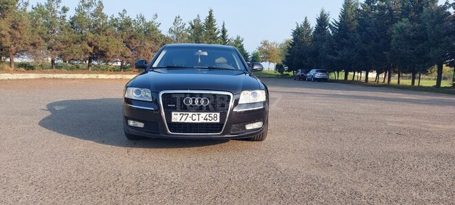 Audi A8 2008, 500,000 km - 3.0 l - Astara