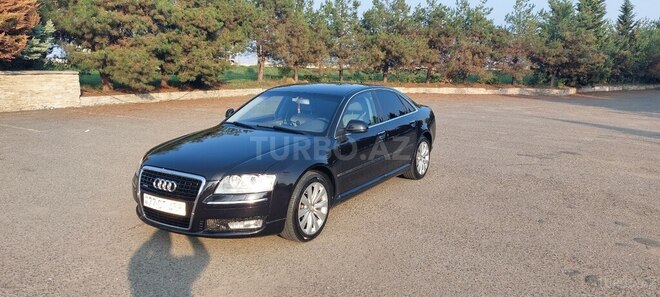 Audi A8 2008, 500,000 km - 3.0 l - Astara