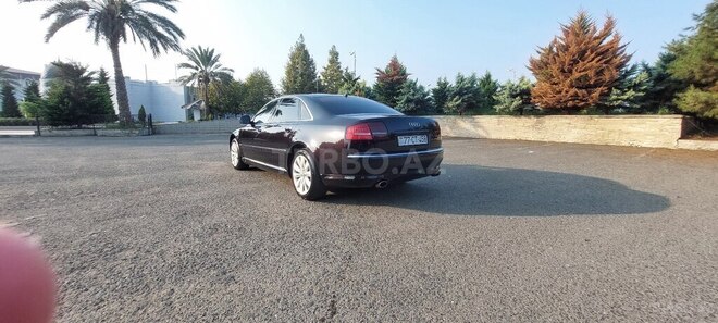 Audi A8 2008, 500,000 km - 3.0 l - Astara
