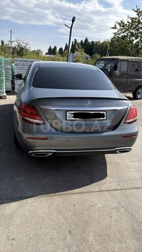 Mercedes E 220 d 2018, 320,000 km - 2.0 l - Bakı