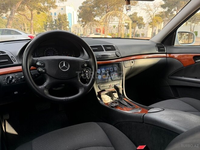 Mercedes E 220 2006, 390,000 km - 2.2 l - Bakı