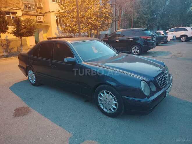 Mercedes E 270 1999, 294,000 km - 2.7 l - Sumqayıt