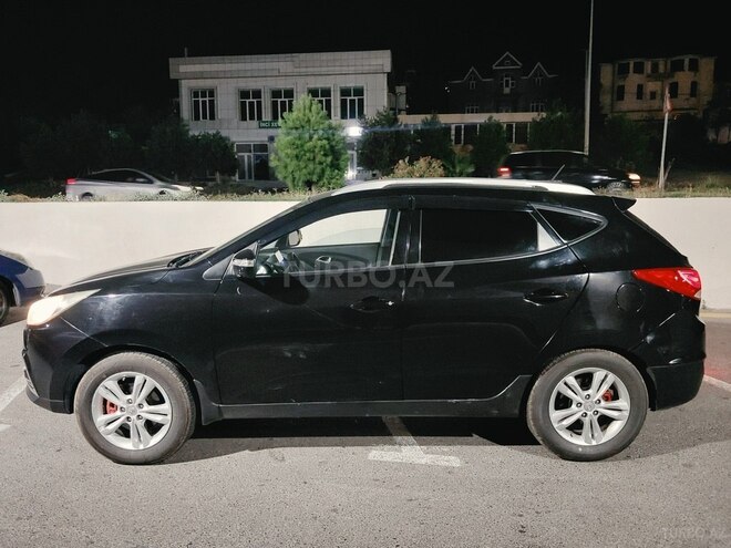 Hyundai ix35 2011, 220,000 km - 2.0 l - Bakı