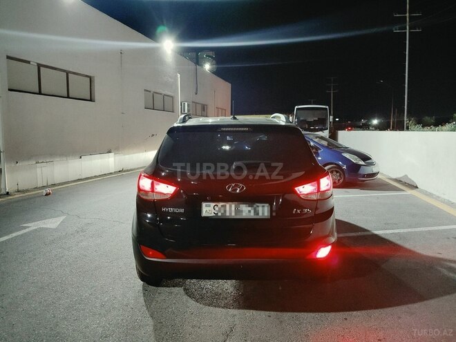 Hyundai ix35 2011, 220,000 km - 2.0 l - Bakı