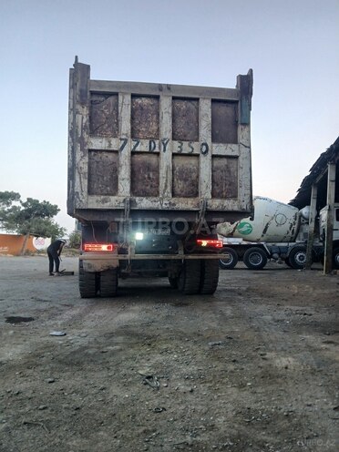 HOWO Sinotruk 2012, 275,000 km - 9.7 l - Bakı