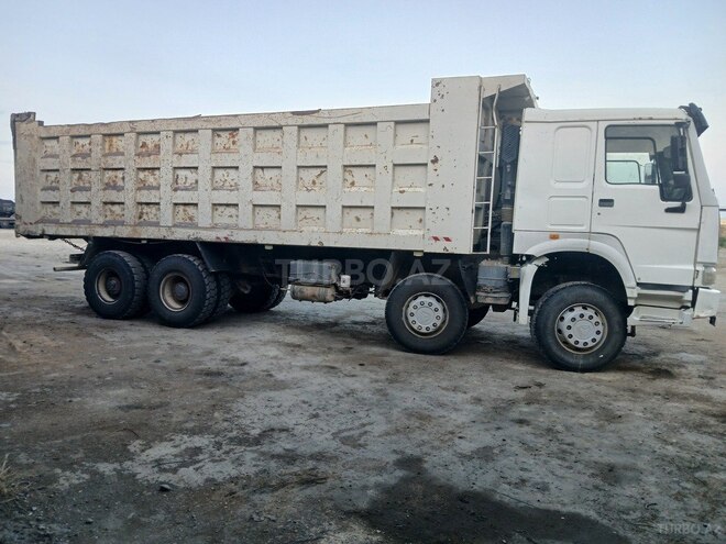 HOWO Sinotruk 2012, 275,000 km - 9.7 l - Bakı
