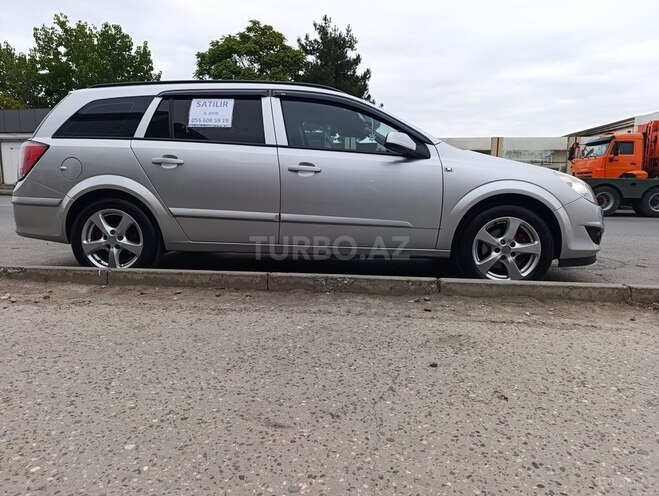 Opel Astra 2009, 250,000 km - 1.4 l - Xaçmaz