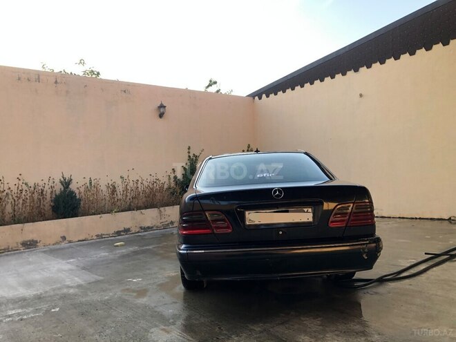 Mercedes E 270 2000, 535,000 km - 2.7 l - Şəmkir
