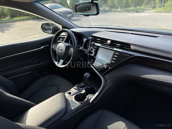 Toyota Camry 2021, 130,000 km - 2.5 л - Bakı