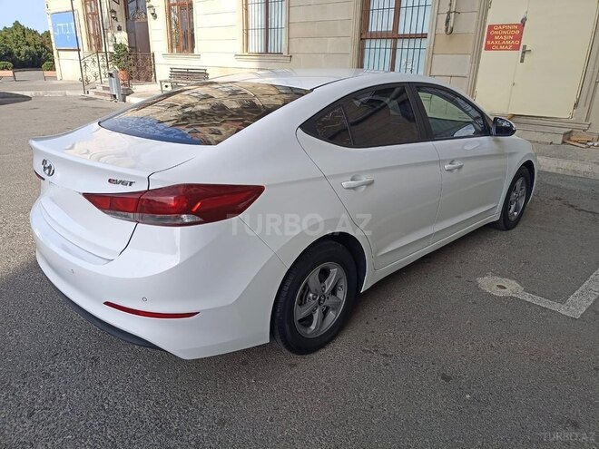Hyundai Avante 2017, 191,000 km - 1.6 l - Bakı