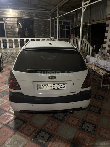 Kia Rio 2009, 230,000 km - 1.5 l - Biləsuvar