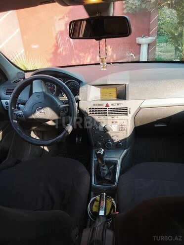 Opel Astra 2006, 345,000 km - 1.3 l - Masallı