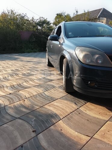 Opel Astra 2006, 345,000 km - 1.3 l - Masallı