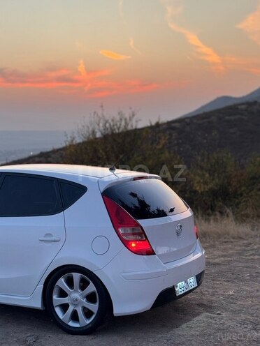 Hyundai i30 2011, 287,170 km - 1.6 l - Ağsu