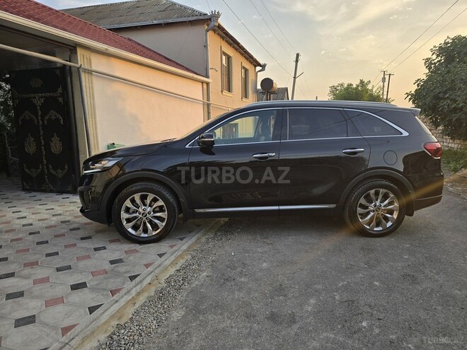 Kia Sorento 2017, 216,000 km - 2.0 l - Qazax
