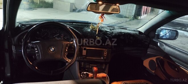 BMW 528 1997, 157,000 km - 2.8 l - Sumqayıt