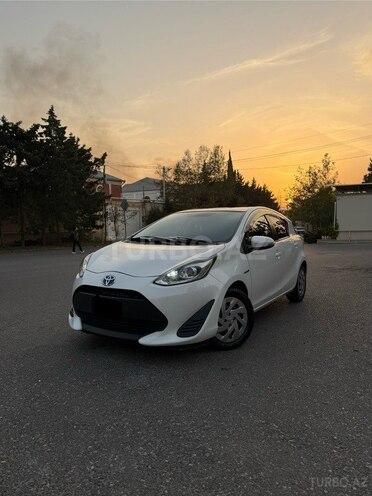Toyota Aqua 2017, 96,000 km - 1.5 l - Bakı