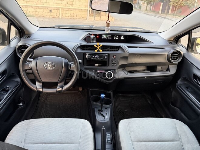 Toyota Aqua 2017, 96,000 km - 1.5 l - Bakı