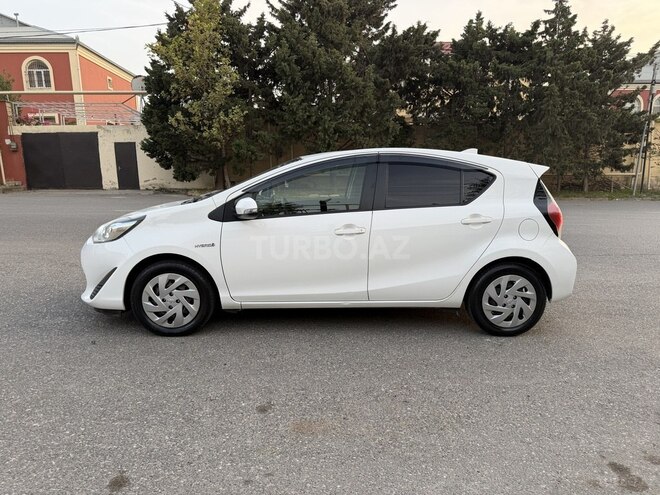 Toyota Aqua 2017, 96,000 km - 1.5 l - Bakı