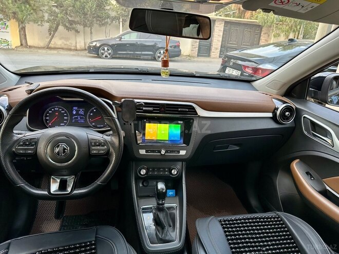 MG ZS 2022, 43,799 km - 1.5 l - Bakı