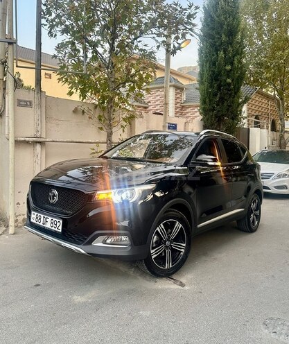 MG ZS 2022, 43,799 km - 1.5 l - Bakı