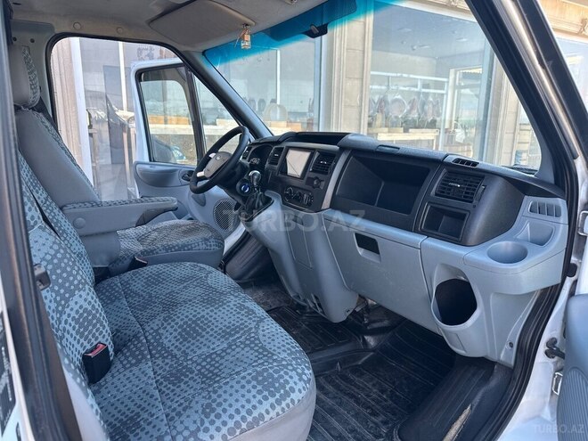 Ford Transit 2008, 177,000 km - 2.4 л - Quba