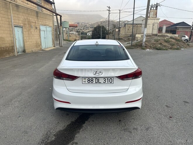 Hyundai Elantra 2017, 144,000 km - 2.0 л - Bakı