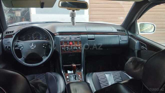Mercedes E 230 1996, 465,200 km - 2.3 l - Sumqayıt