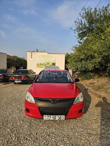 Hyundai i30 2007, 300,000 km - 1.4 l - Ağcabədi