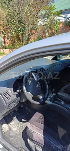 Toyota Corolla 2008, 210,000 km - 1.4 l - Quba
