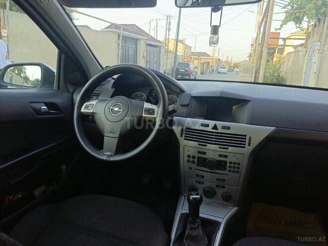Opel Astra 2009, 306,000 km - 1.3 l - Bakı