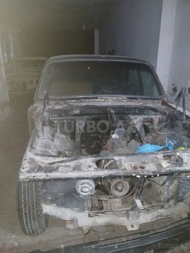 GAZ 24 1972, 200,000 km - 2.5 l - Siyəzən