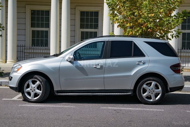 Mercedes ML 350 4MATIC 2006, 330,000 km - 3.5 l - Bakı