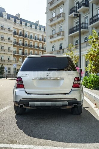 Mercedes ML 350 4MATIC 2006, 330,000 km - 3.5 l - Bakı