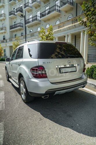 Mercedes ML 350 4MATIC 2006, 330,000 km - 3.5 l - Bakı