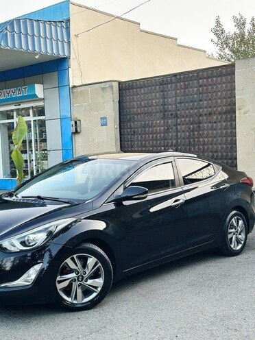 Hyundai Avante 2015, 228,133 km - 1.6 l - Ucar