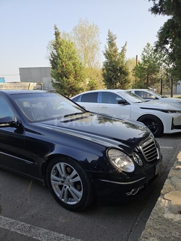 Mercedes E 270 2002, 460,195 km - 2.7 л - Bakı