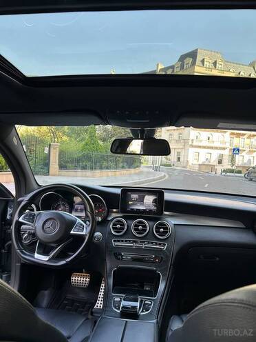 Mercedes GLC 250 4MATIC Coupe 2017, 122,000 km - 2.0 l - Bakı