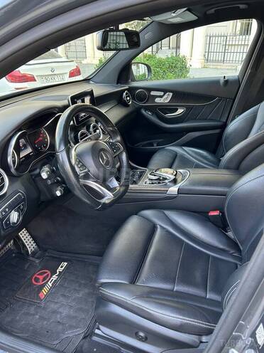 Mercedes GLC 250 4MATIC Coupe 2017, 122,000 km - 2.0 l - Bakı